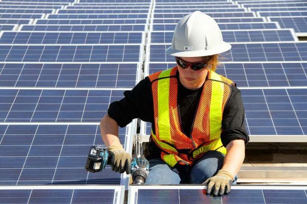 the-latest-news-on-solar-energy-progress-in-canada-energyrates-ca